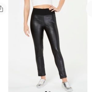 NEW Material Girl Vegan Faux Leather Pull On Pants, Size XL Juniors, Black